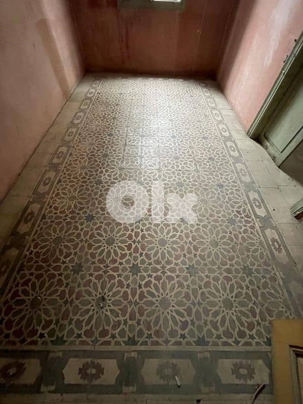 old building for sale in achrafieh abd wahab 0
