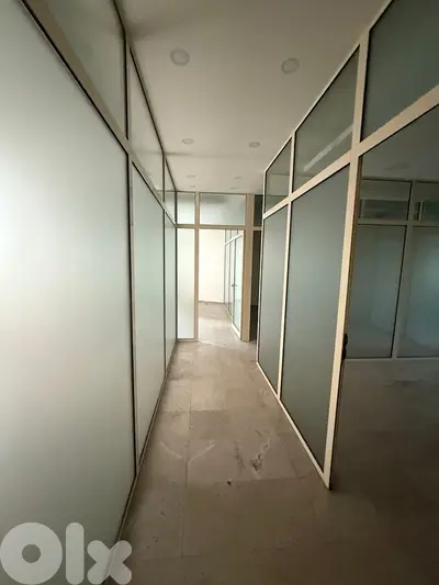 130m 4-5 Rooms Office 1stfloor +2Parking Sodeco USJ Beirut