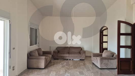 AMAZING RENTAL DEAL IN JEITA ! SEMI-FURNISHED REF#NF00469