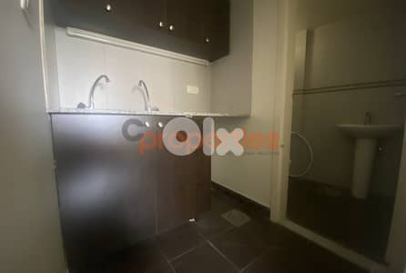 Office for Rent in Zalka – CPFY64