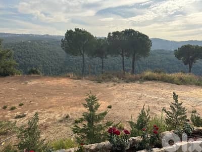 Land for Sale in Ouyoun Broumana 1526m2 ارض للبيع في العيون برمانا