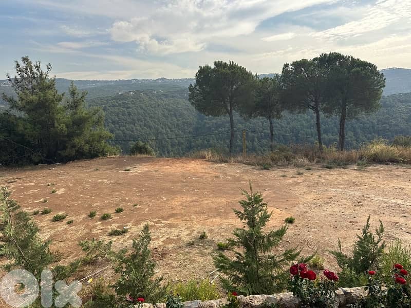 Land for Sale in Ouyoun Broumana 1526m2 ارض للبيع في العيون برمانا 3