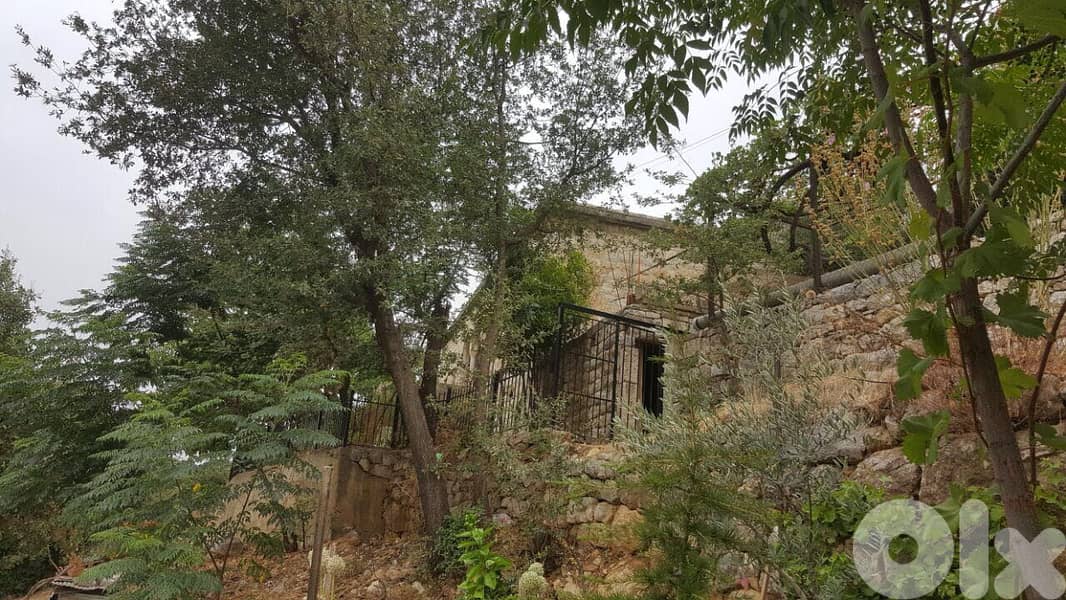 Old House for Sale – Baabdat 0