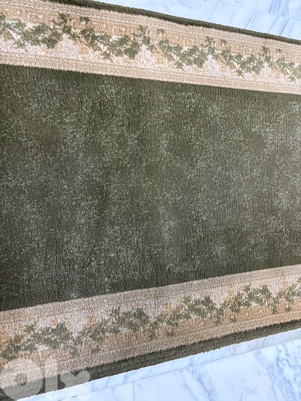 2 carpets - good condition 1