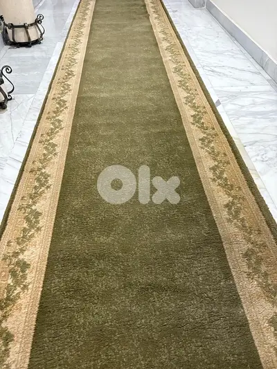 2 carpets - good condition