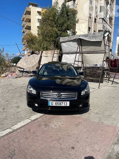 Nissan Maxima 2012