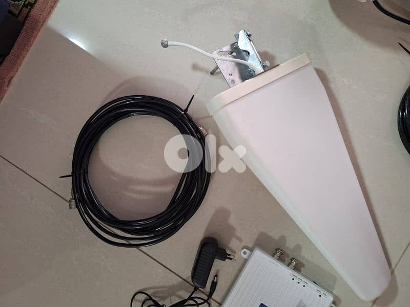 Mobile Repeater with its Manual 2