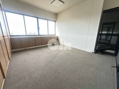 L19721 - 160 SQM Office For Rent in Prime Location Dora