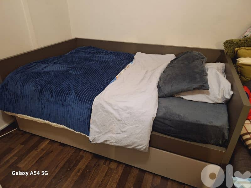 used bedroom 4