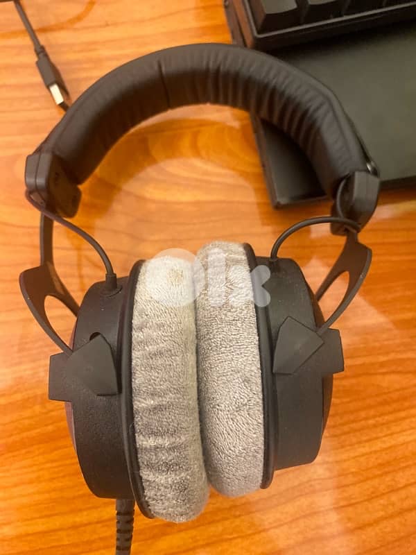 DT 770 pro 80 ohm 1