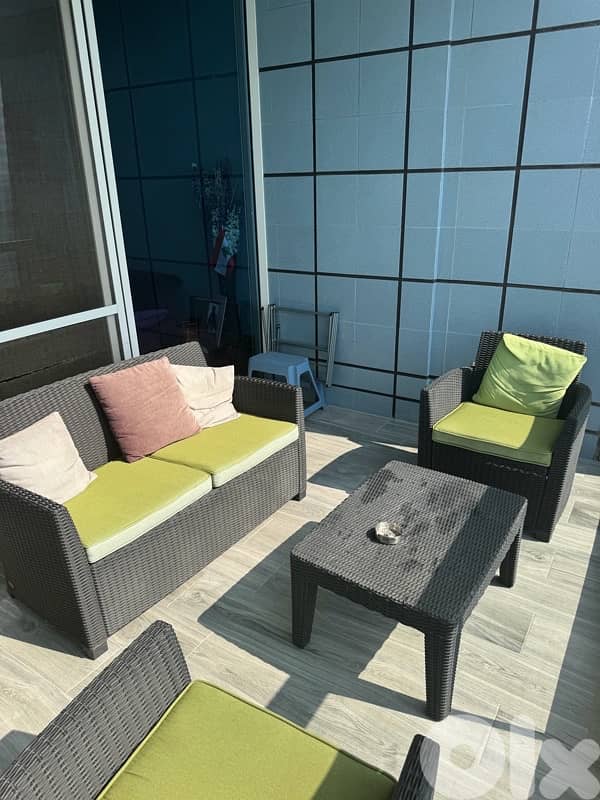 4 pieces patio set 1