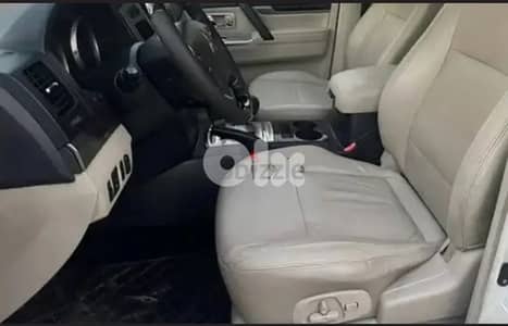 Mitsubishi Pajero 2020