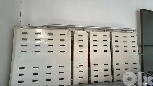 تخت مشفى بحالة جيدة