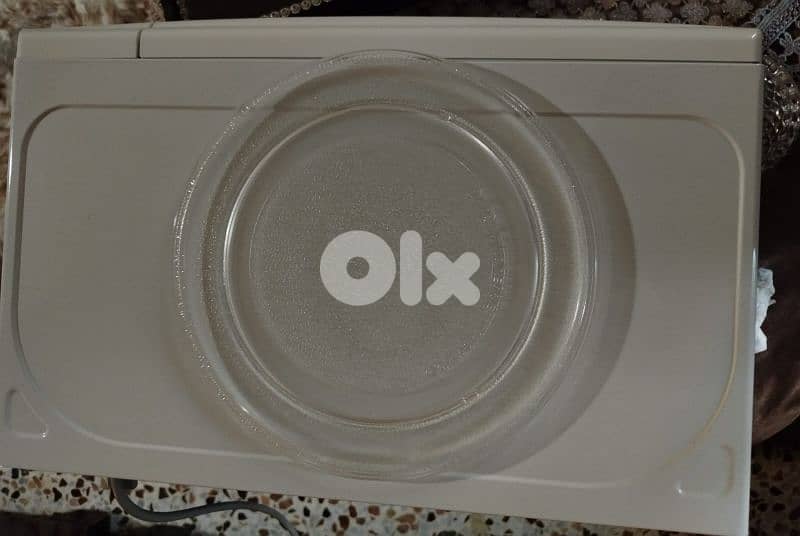 LG Microwave 6
