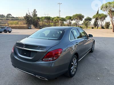 Mercedes-Benz C-Class 2017