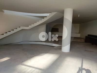 Prime 870 SQM Showroom for Rent – Downtown Beirut/داونتاونREF#RH128652