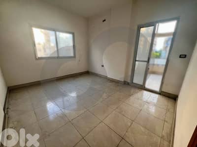 130 renovated in Tarik el jadida-Kaskas/طريق الجديدة REF#ZS128657