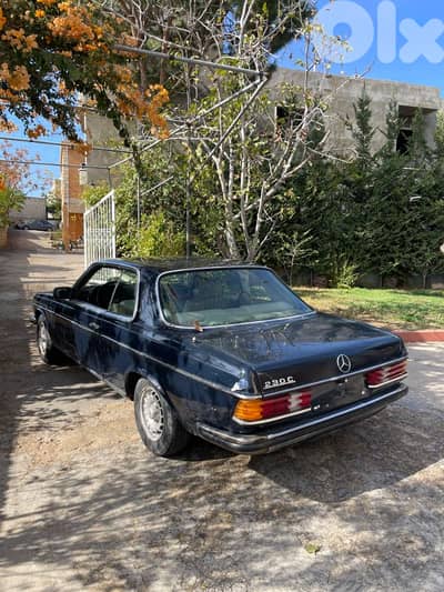 Mercedes-Benz 230 coupe 1977