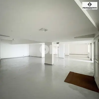 Warehouse for sale in Achrafieh مستودع للبيع في الاشرفية