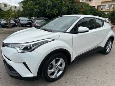 Toyota C-HR 2017 AWD switzerland   source