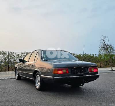 BMW 7-Series 1983