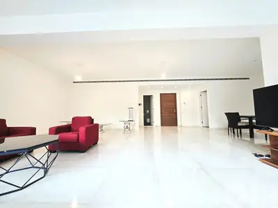 RA25-4527 Apartment for Rent – Clemenceau 230m²