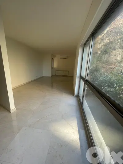 Apartment for Sale in Louaizeh, Baabda.
