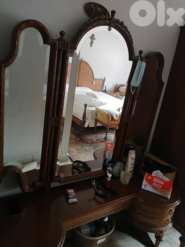 5 pieces ; Full bedroom 3