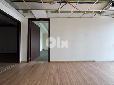 JH25-4530 Office 320m for rent in Downtown, $ 7,200 cash