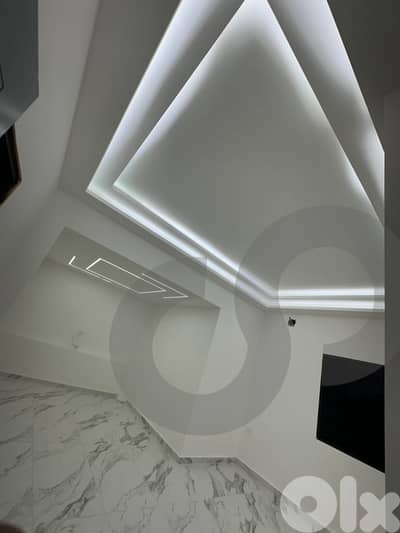 611$/sqm, Fully decorated in Tariq el Jdideh/طريق الجديدة REF#AZ128766
