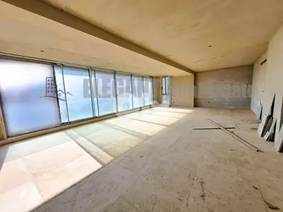 Spacious Flat with Sea View | For Sale | Ramleh el Bayda