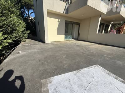 Apartment with Mountain Views For Sale In Ain Aalaq
