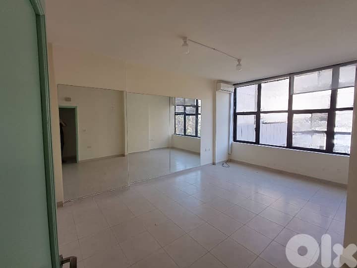 Office for Rent in Jdeideh 0