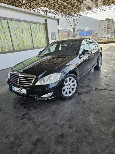 Mercedes-Benz S-Class 2009