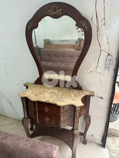 قنصول مع مرايا خشب زان مصري