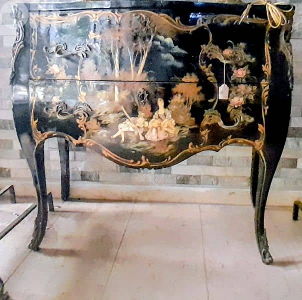 antique bahut 0