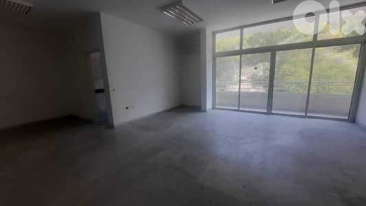 NEW OFFICE FOR RENT IN BAABDA PRIME 150Sq, (BAR-173)
