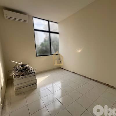 Office for rent in Sin El Fil MJ16 مكتب للإيجار في سن الفيل