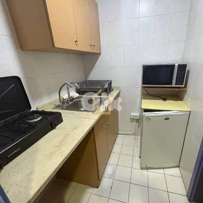 Studio for rent in hamra HN265 استوديو للإيجار في الحمرا