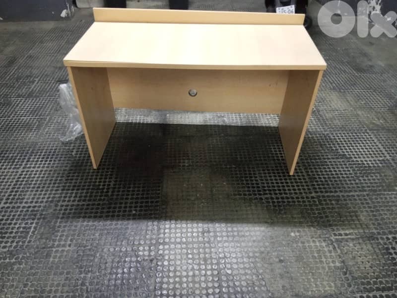 Desk like new 0