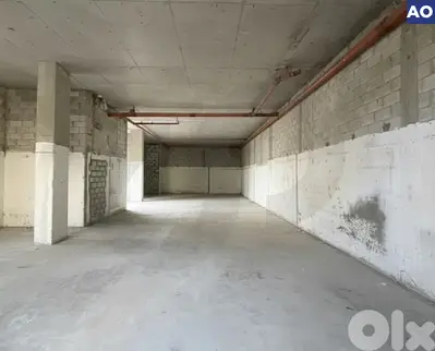 exceptional 260 sqm showroom - Downtown /داونتاون REF#AO128956