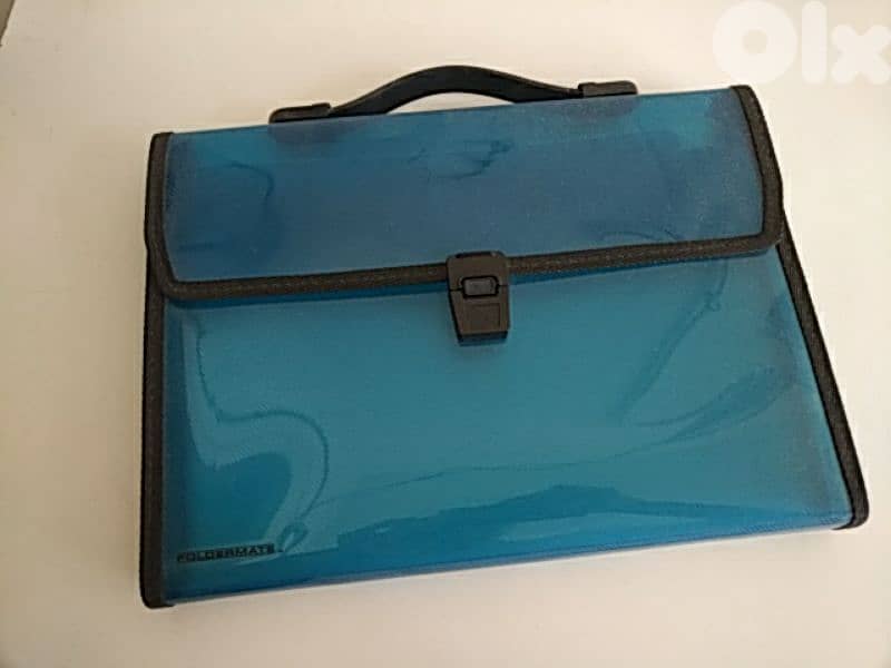 Folders suitcase - Not Negotiable 0