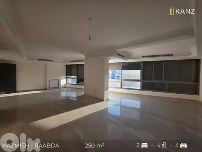 Apartment For Sale In Hazmieh - شقة للبيع في منطقة الحازمية