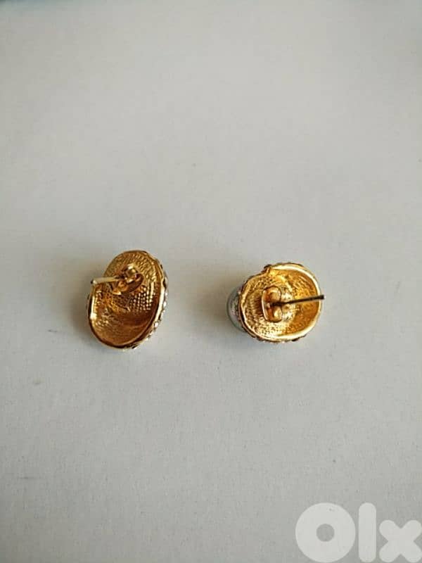 Strass pearl earrings - Not Negotiable 1