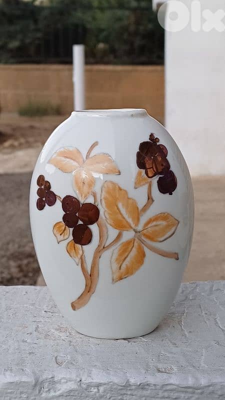 antique 0