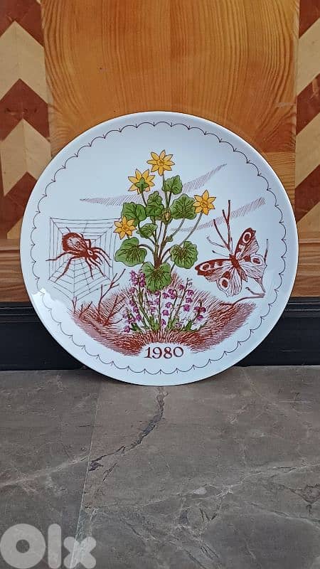 antique 0
