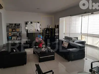 Apartment For Sale in Sad El Baouchriye شقة للبيع في سد البوشرية