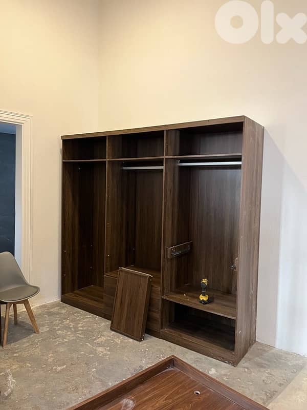 full bedroom used in good condition 5