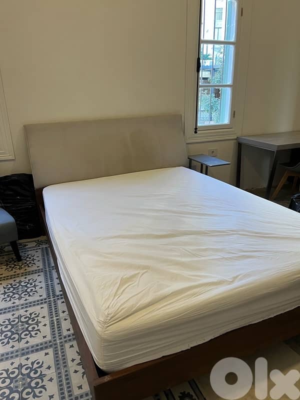 full bedroom used in good condition 0