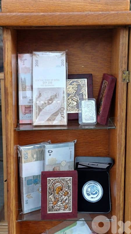 antique 8